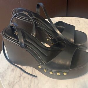 Zara Black and Gold Wedge Sandals